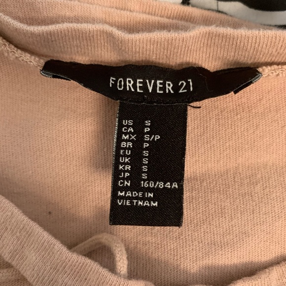 Causal dress - Picture 3 of 3